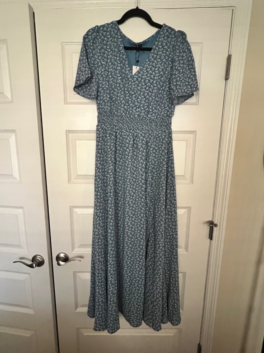 Blue Floral Print Flowy Maxi Dress